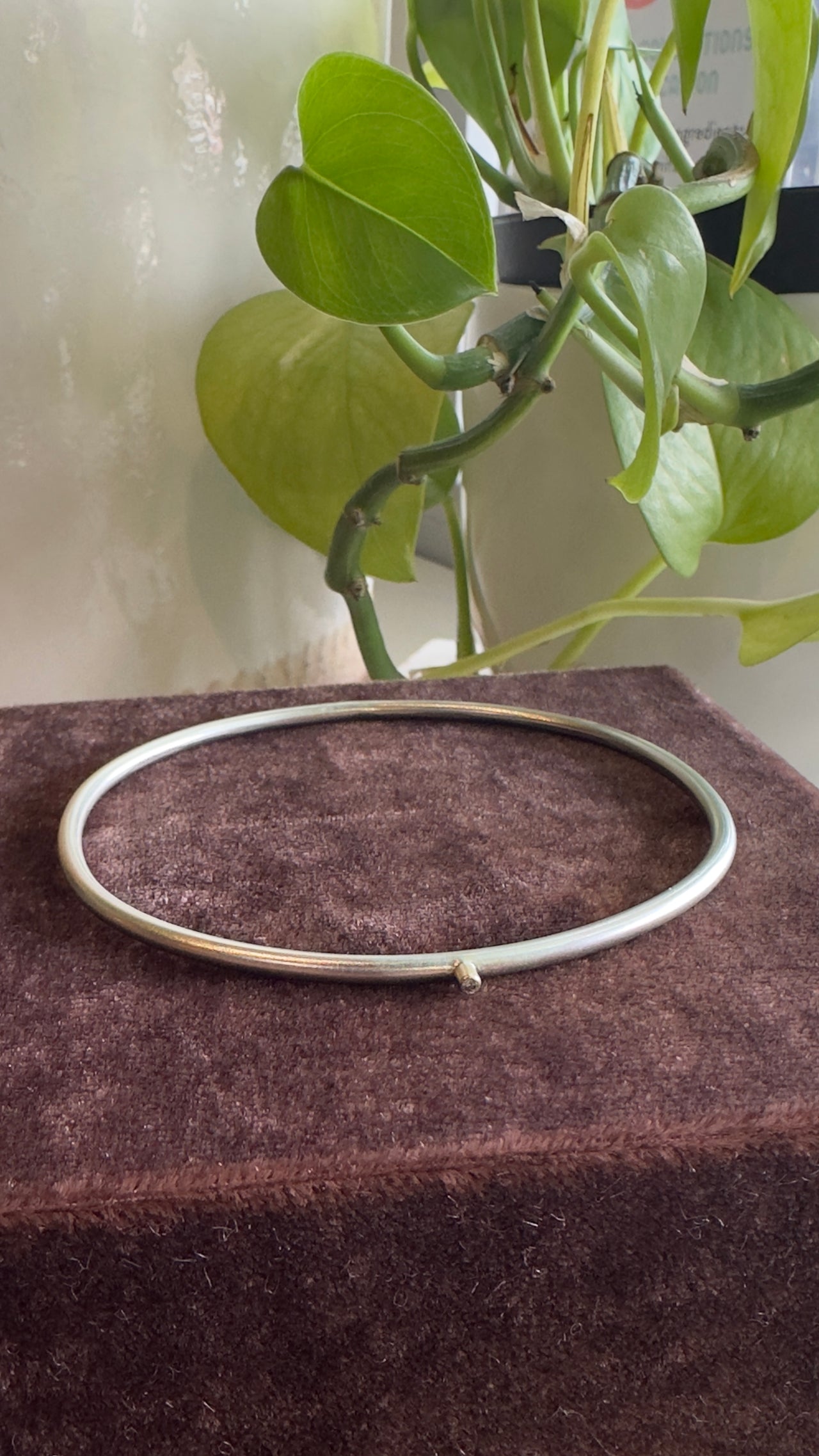 Cindre - Sterling Silver Bangle with 1 Diamond set in 14k solid gold