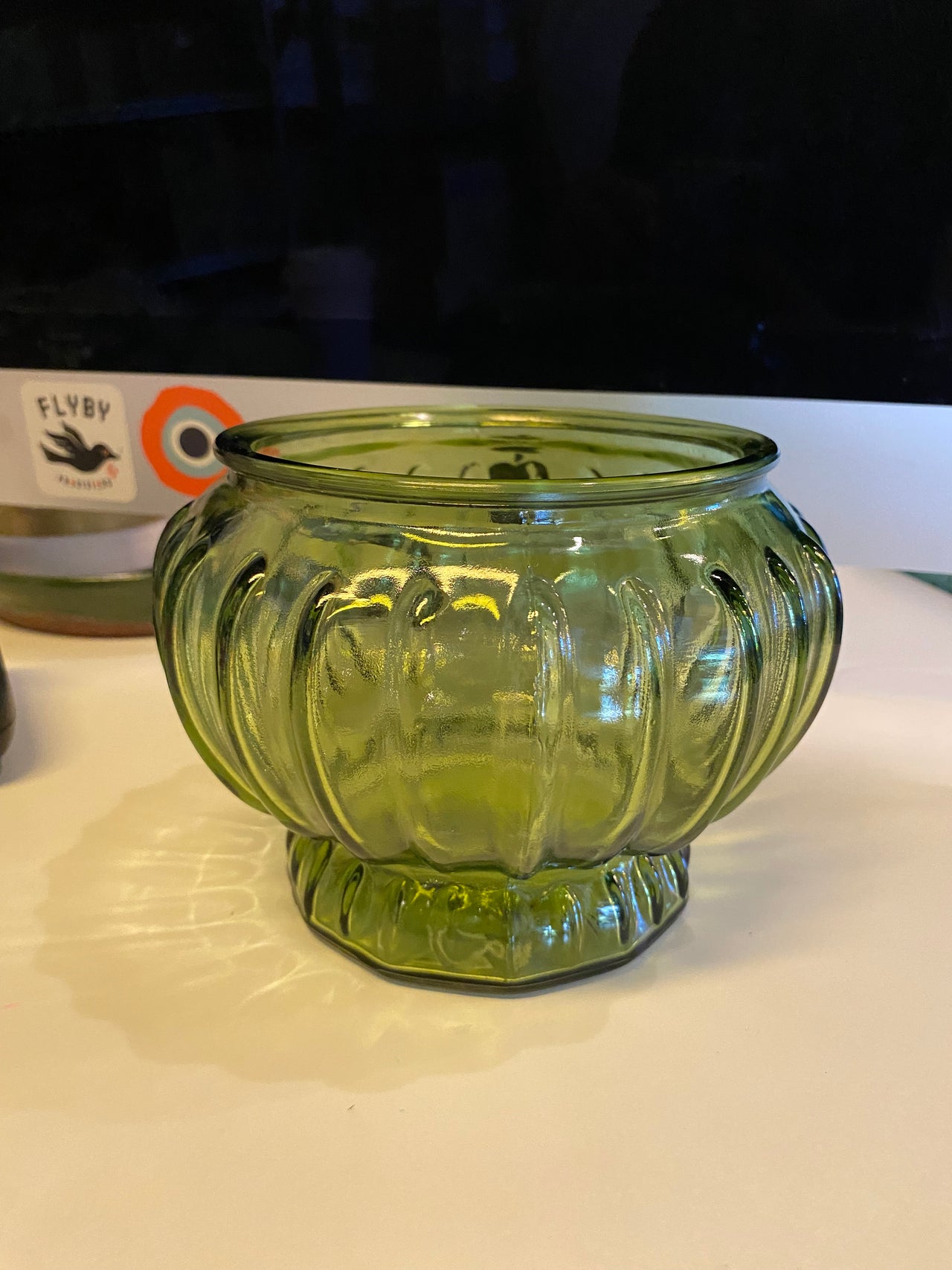 Apple Vintage - Home Decor - Vintage Green Glass Dish