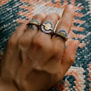 Horsethief - Luz Ring