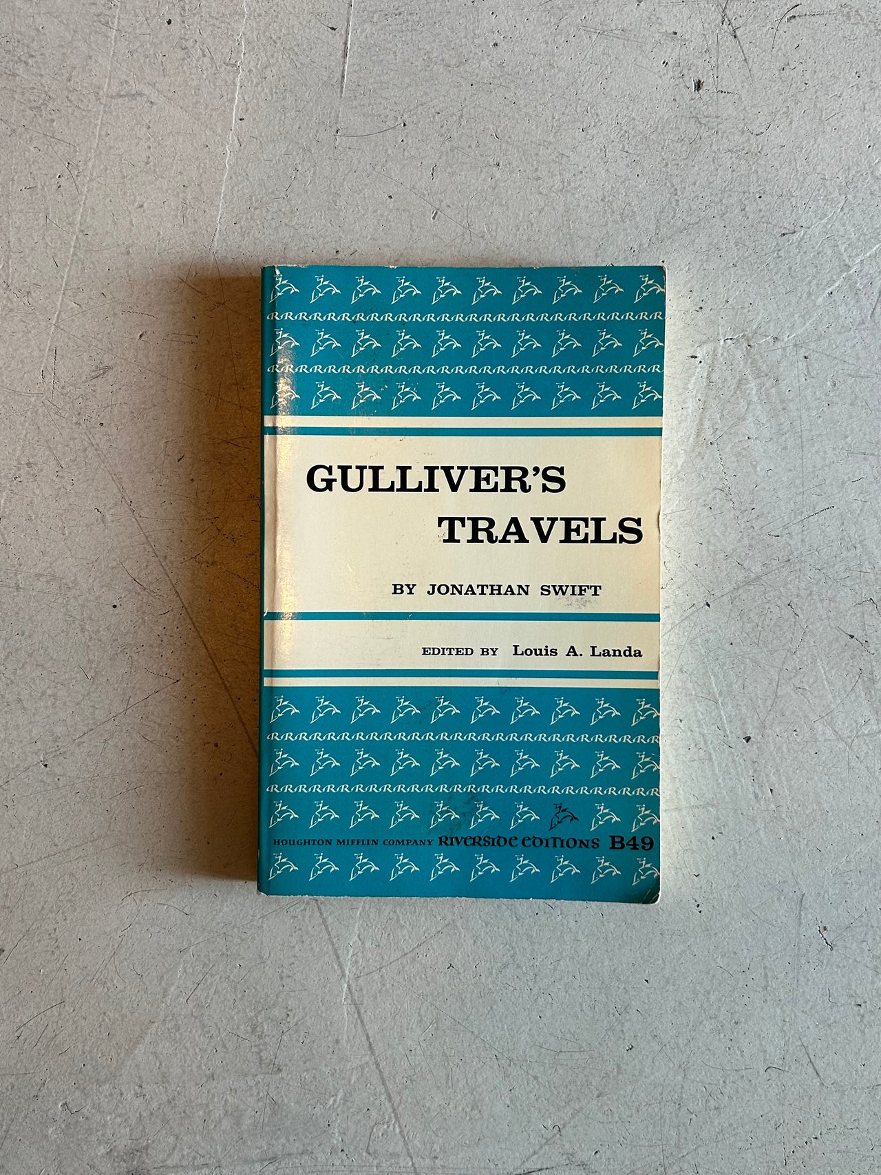 Flyby - Vintage Book - “Gulliver’s Travels” by Jonathan Swift