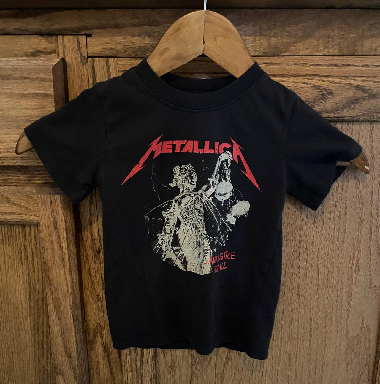 Apple Vintage - Apparel - 2020 Metallica Tee