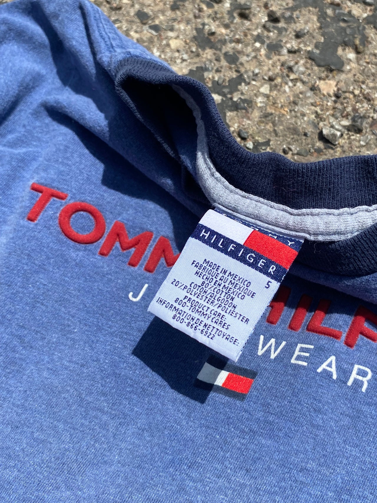 Apple Vintage - Apparel - Vintage Tommy Hilfiger tees