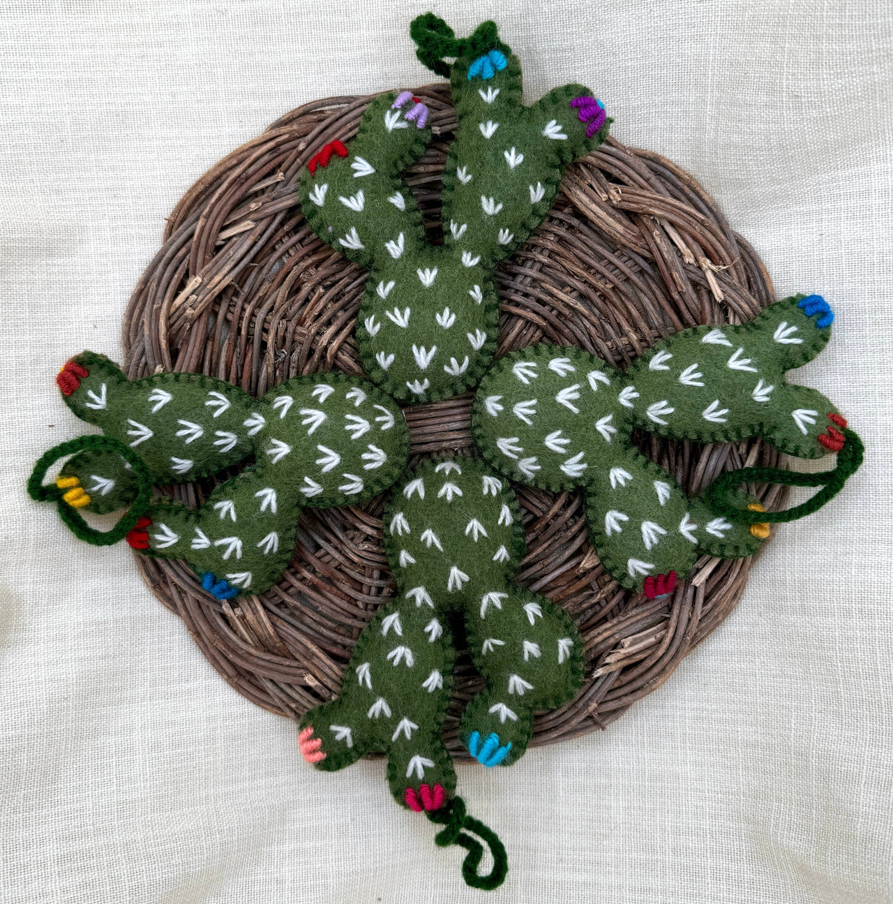 Wool Nopal Cactus Ornament,Peru (WNOP)