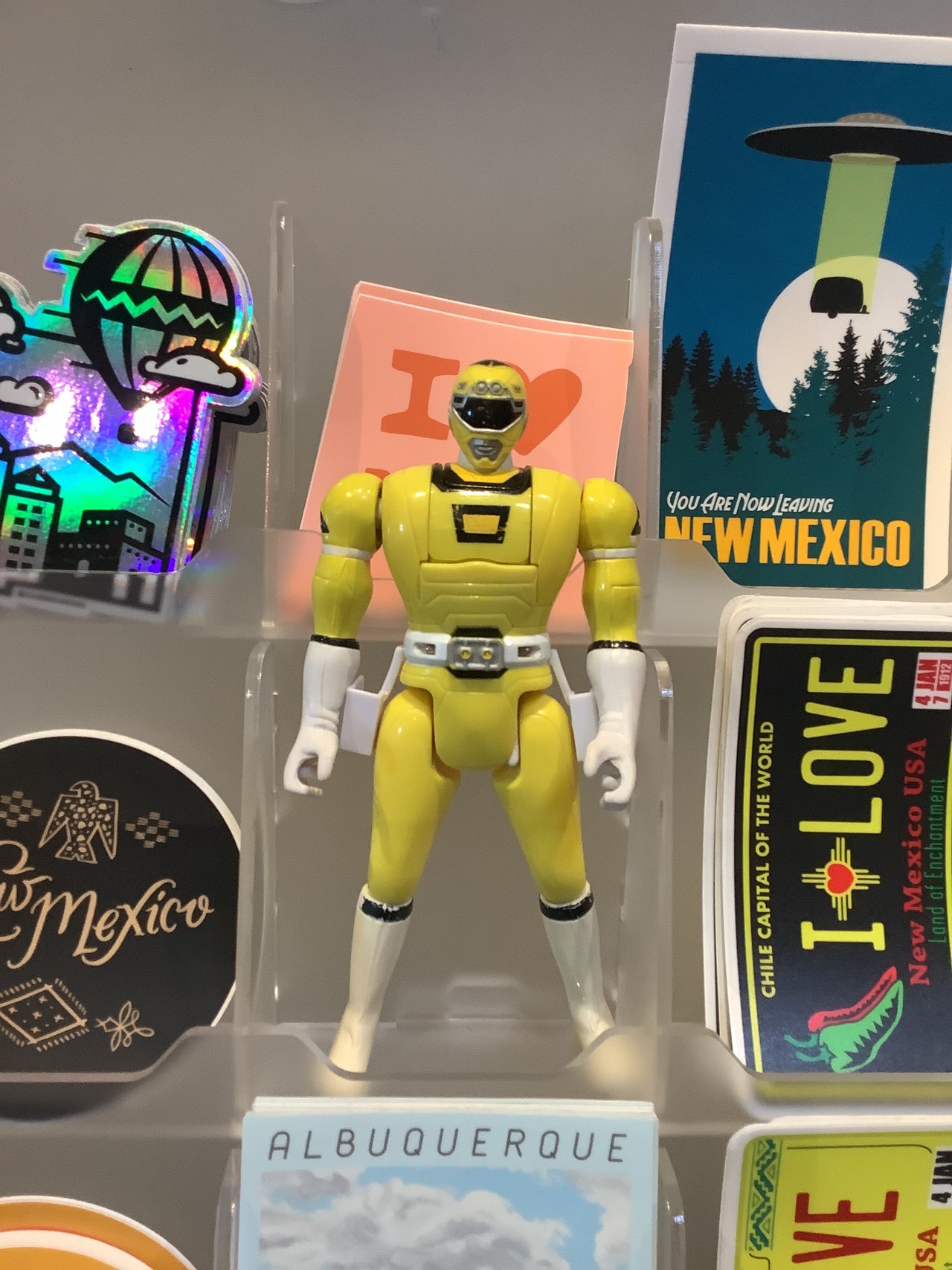 Flyby Provisions - Vintage Toys - 90s Power Rangers (yellow) action figure