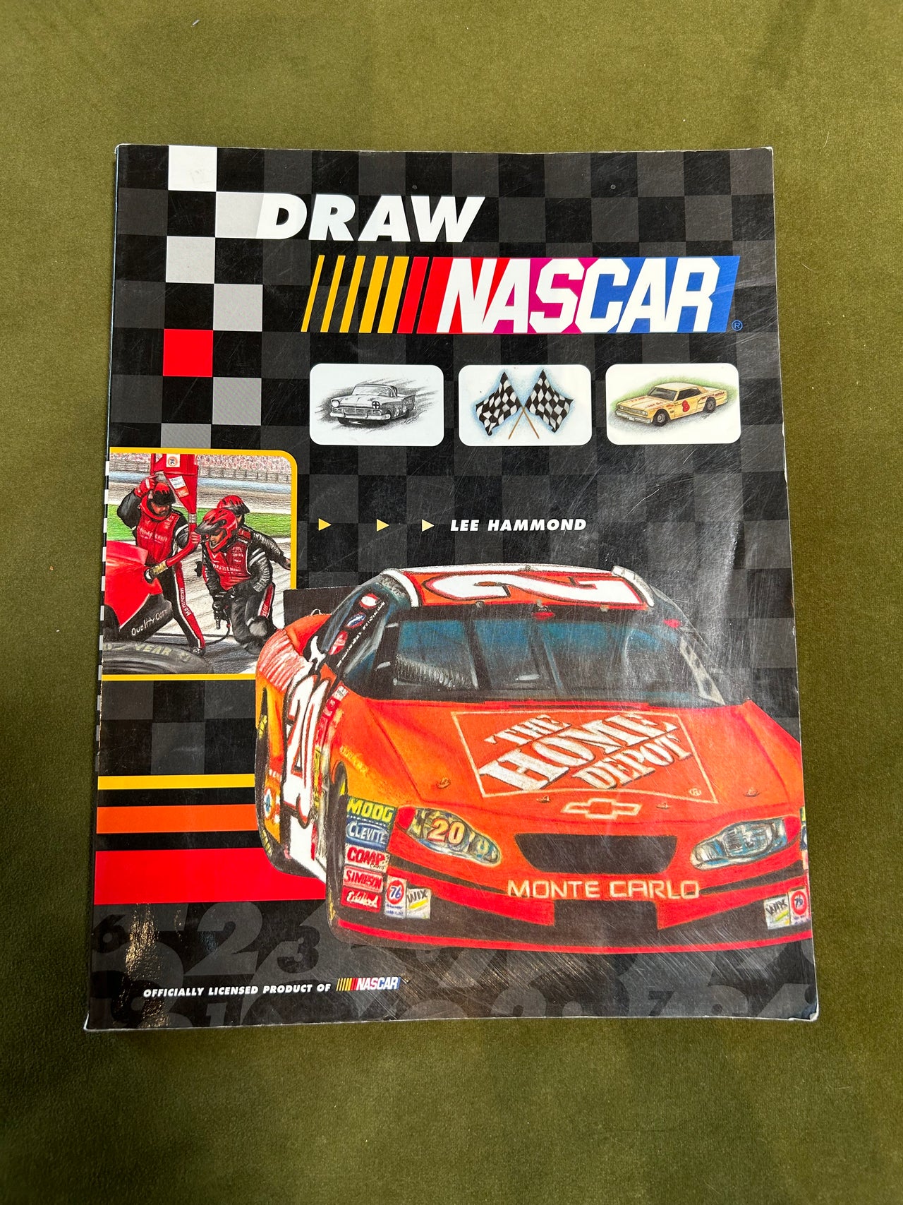 Apple Vintage - Book - Draw NASCAR