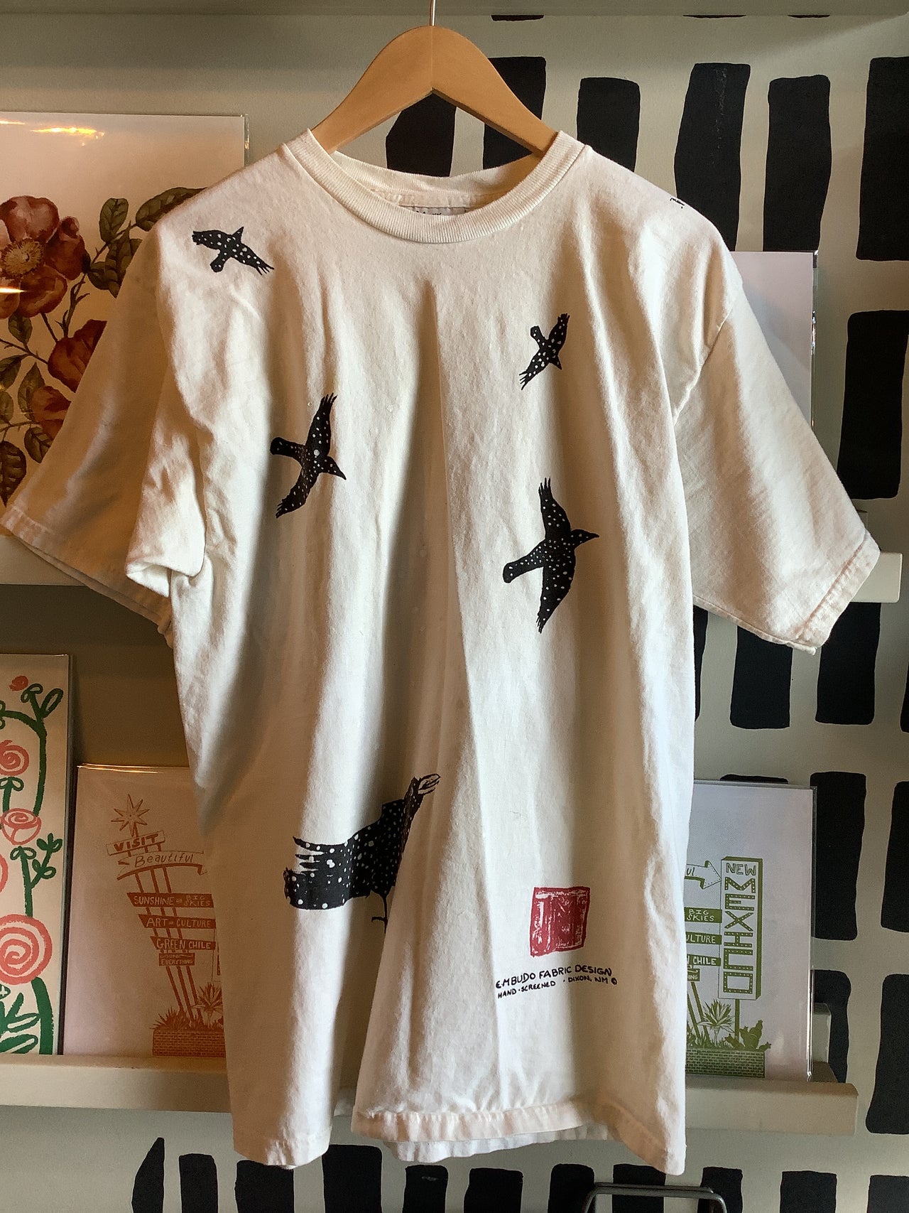Vintage Clothing - Vintage Embudo Fabric Crow tee Lrg