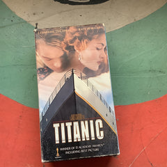 Vintage VHS - TITANIC 1997 boxset