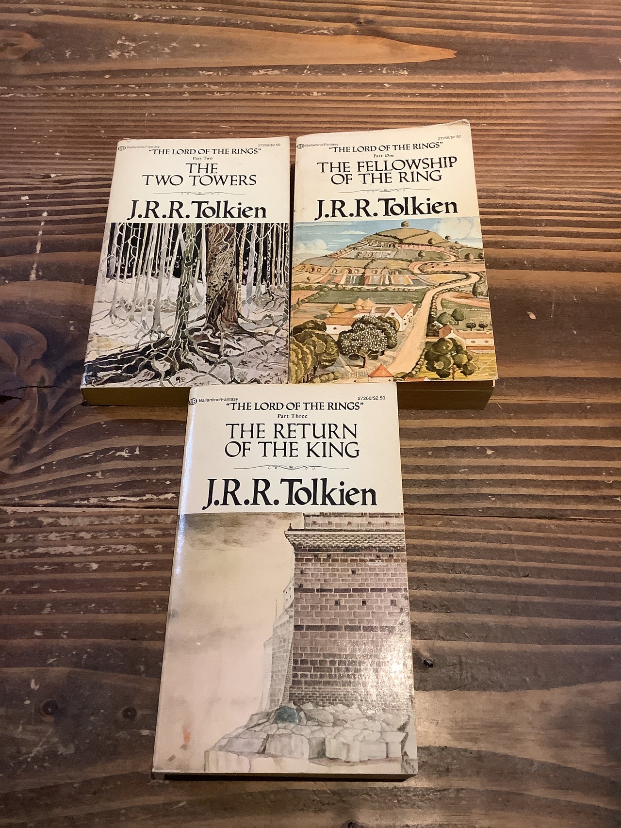 Vintage Books - 1970s J.R.R. Tolkien “The Lord of the Rings” book collection
