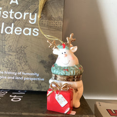 Flyby Provisions - Vintage Toys - 2000s Christmas ornaments