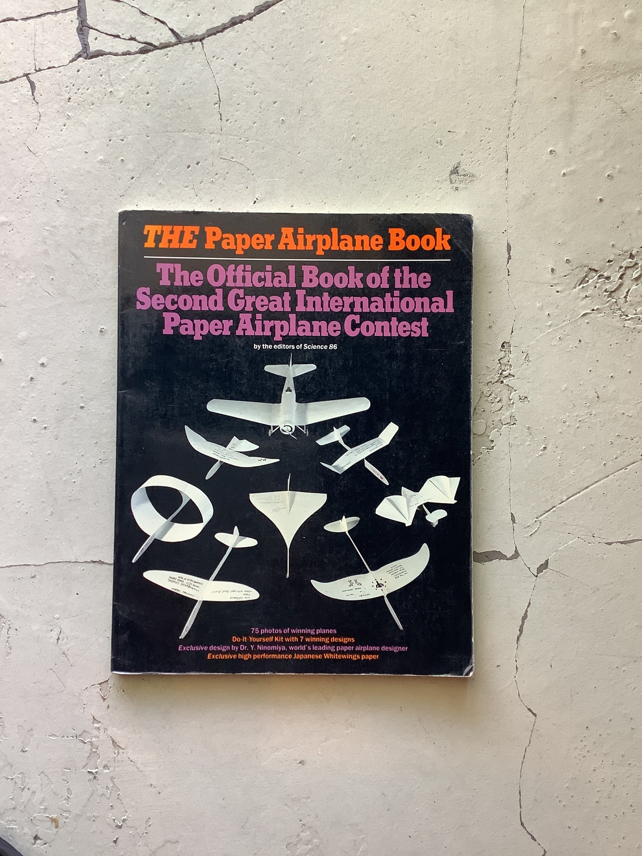 Vintage Books - 1985 The Paper Airplane Book