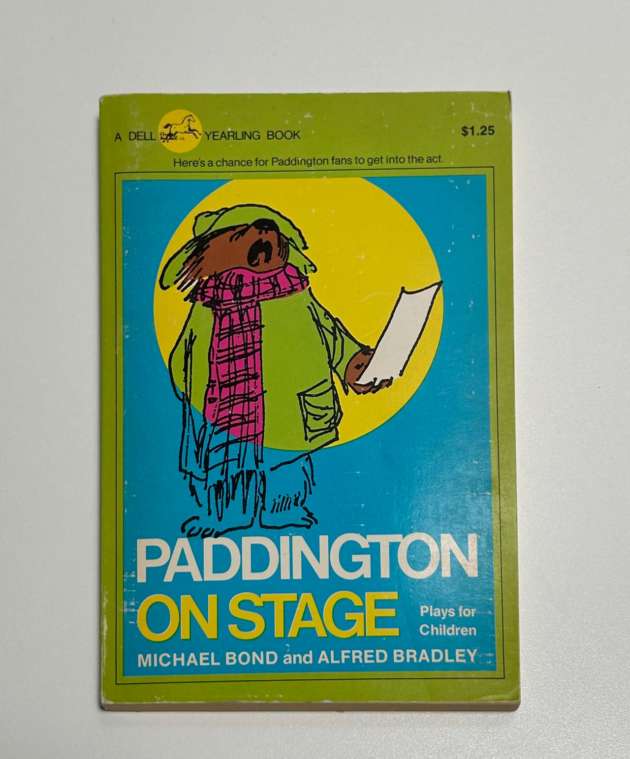 Apple Vintage - Books - Paddington on stage