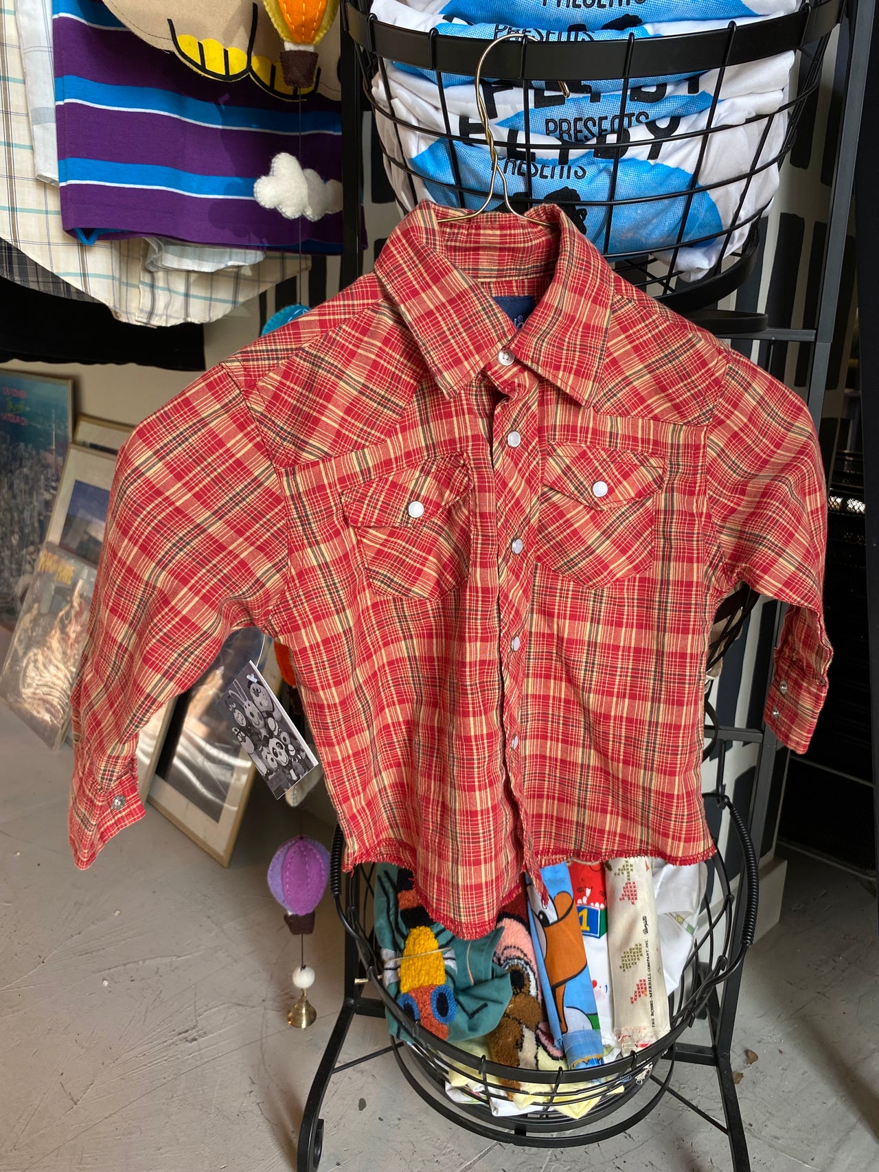 Apple Vintage - Apparel - Vintage Kids Button shirts