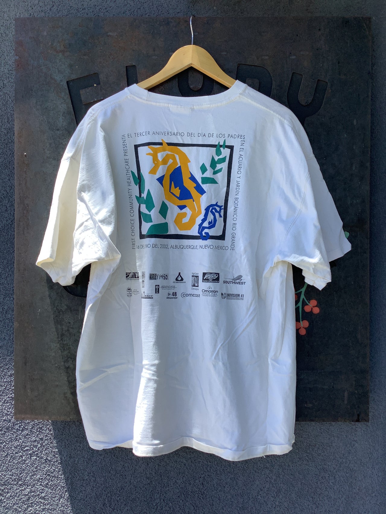 Vintage Clothing - Vintage 2002 Botanical Gardens tee