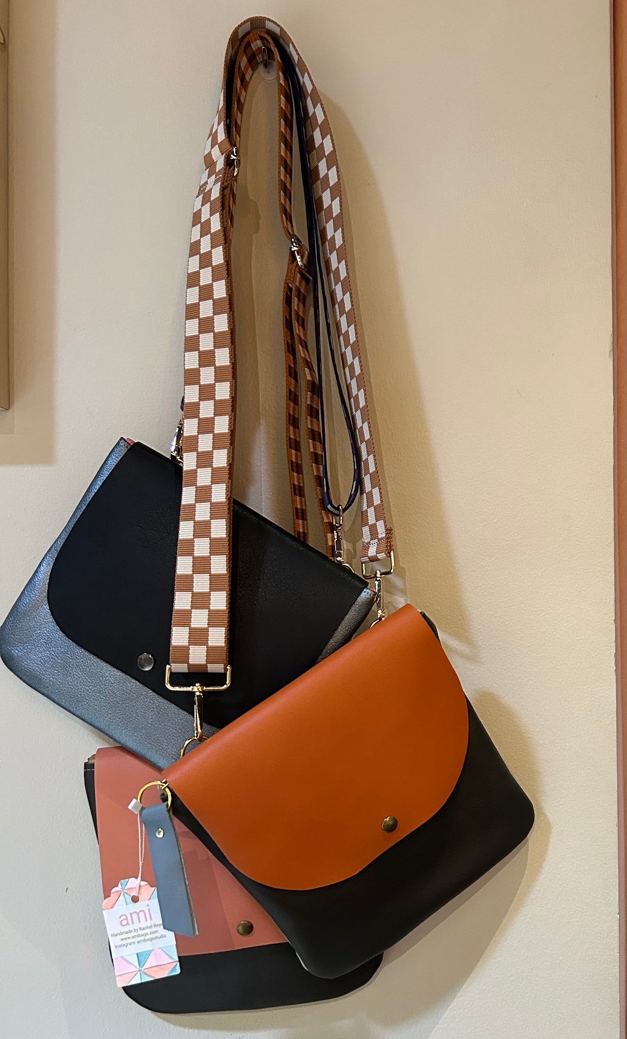 Ami Bags - Color Block Crossbody Bag