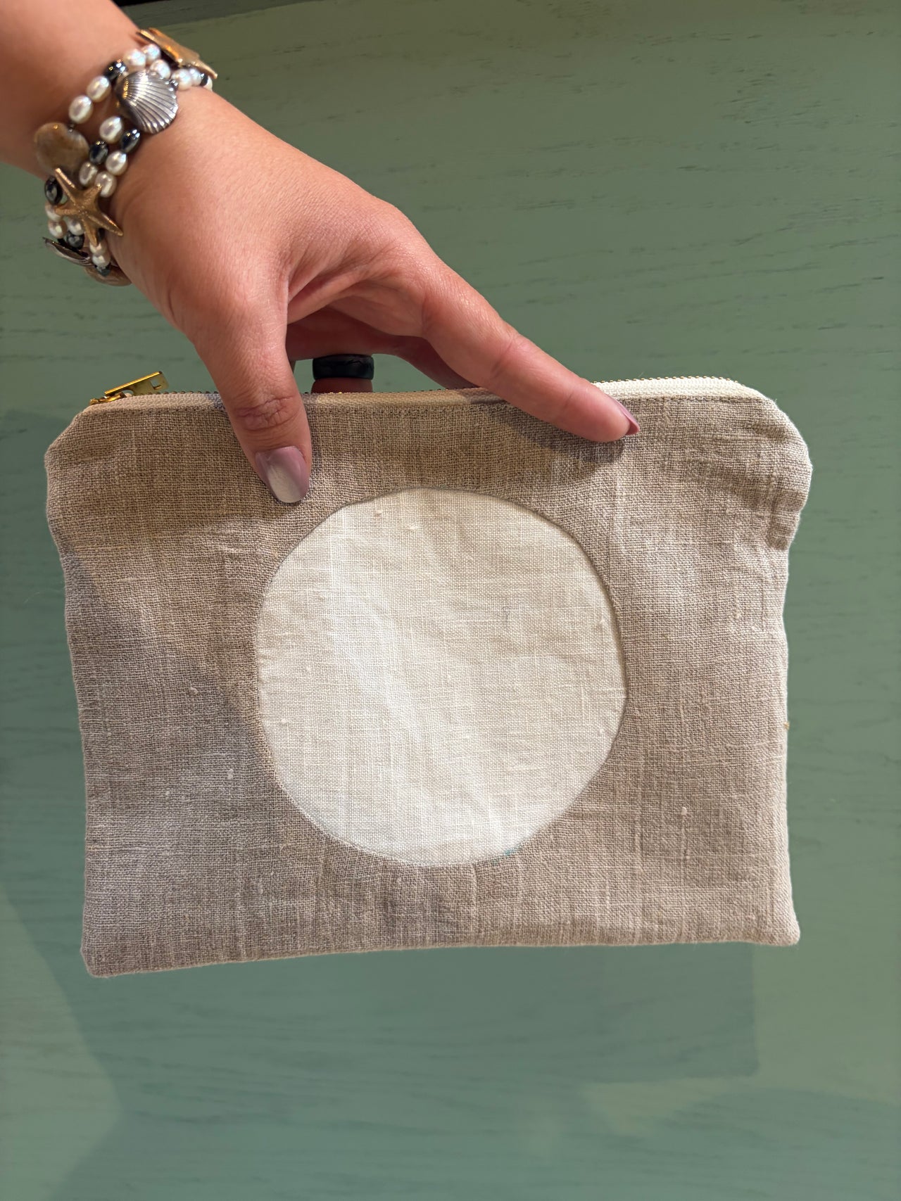 Circle Linen Zipper Pouch - Danica Favorito