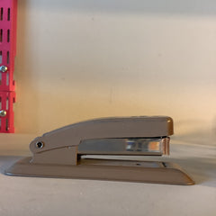 Apple Vintage - Vintage Staplers