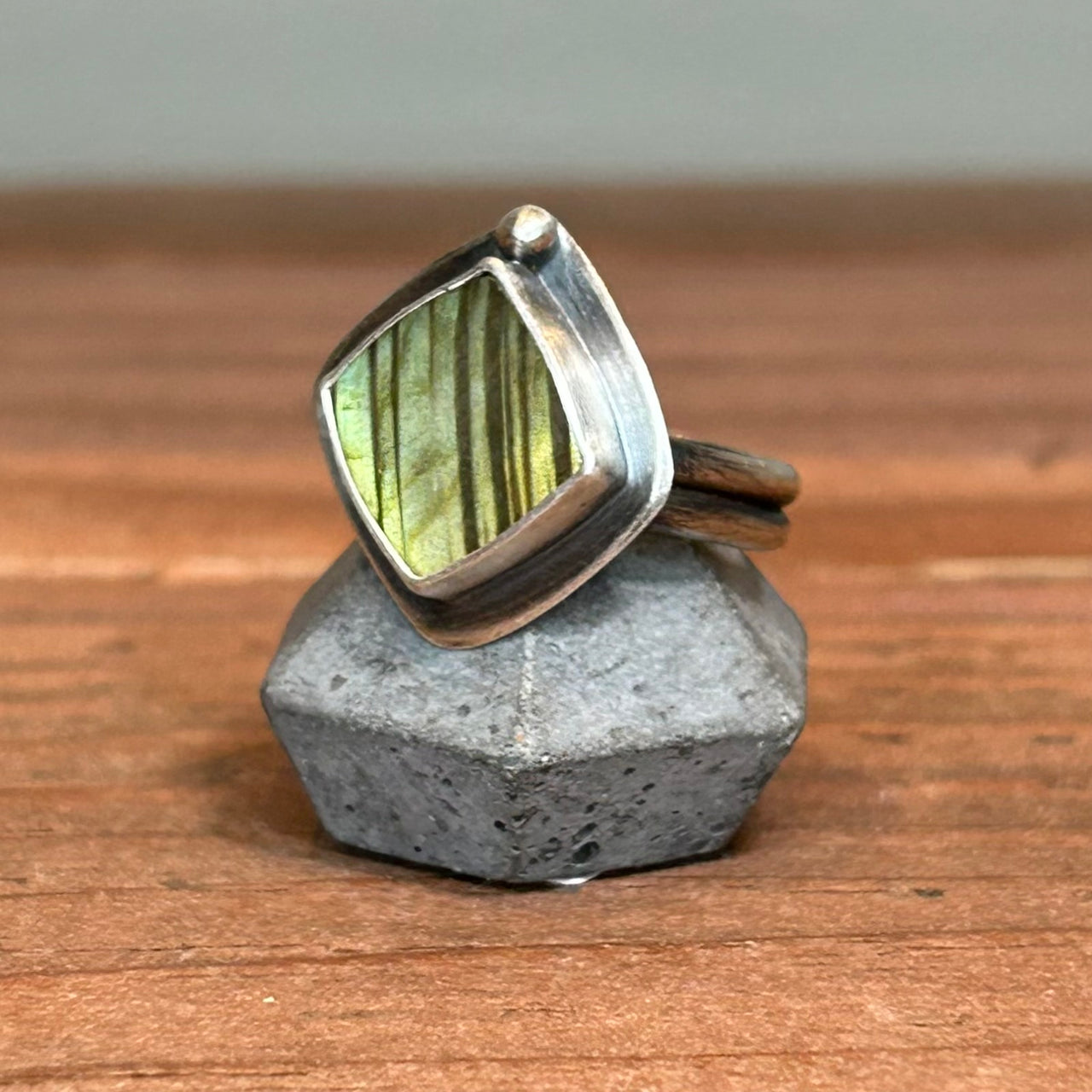 Chela Gurnee - Ring - Labradorite & Sterling Silver