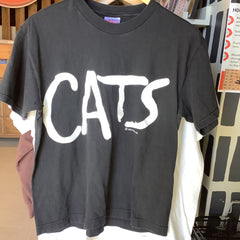 Flyby Provisions - Vintage Clothing - Vintage CATS musical tee