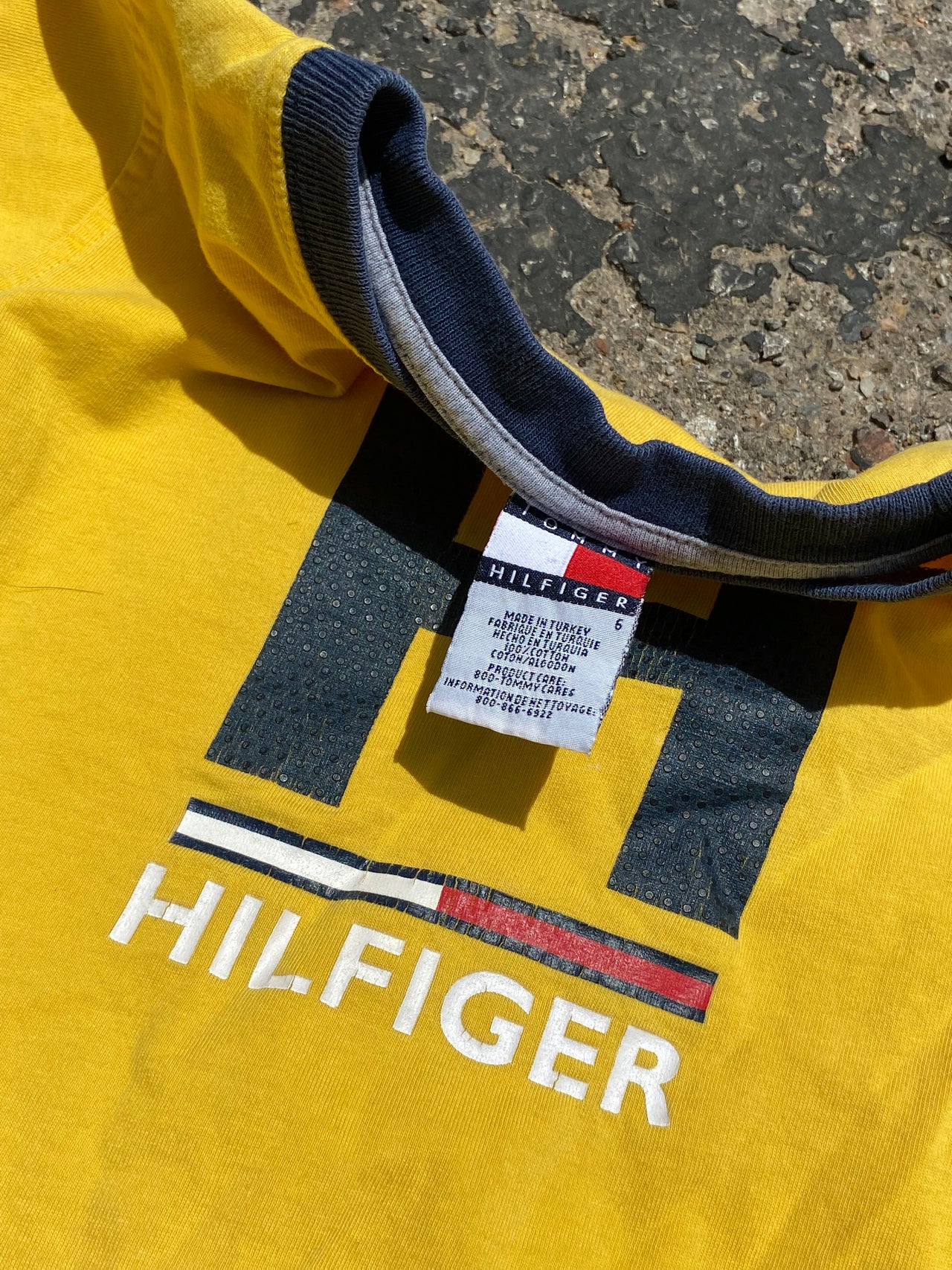 Apple Vintage - Apparel - Vintage Tommy Hilfiger tees