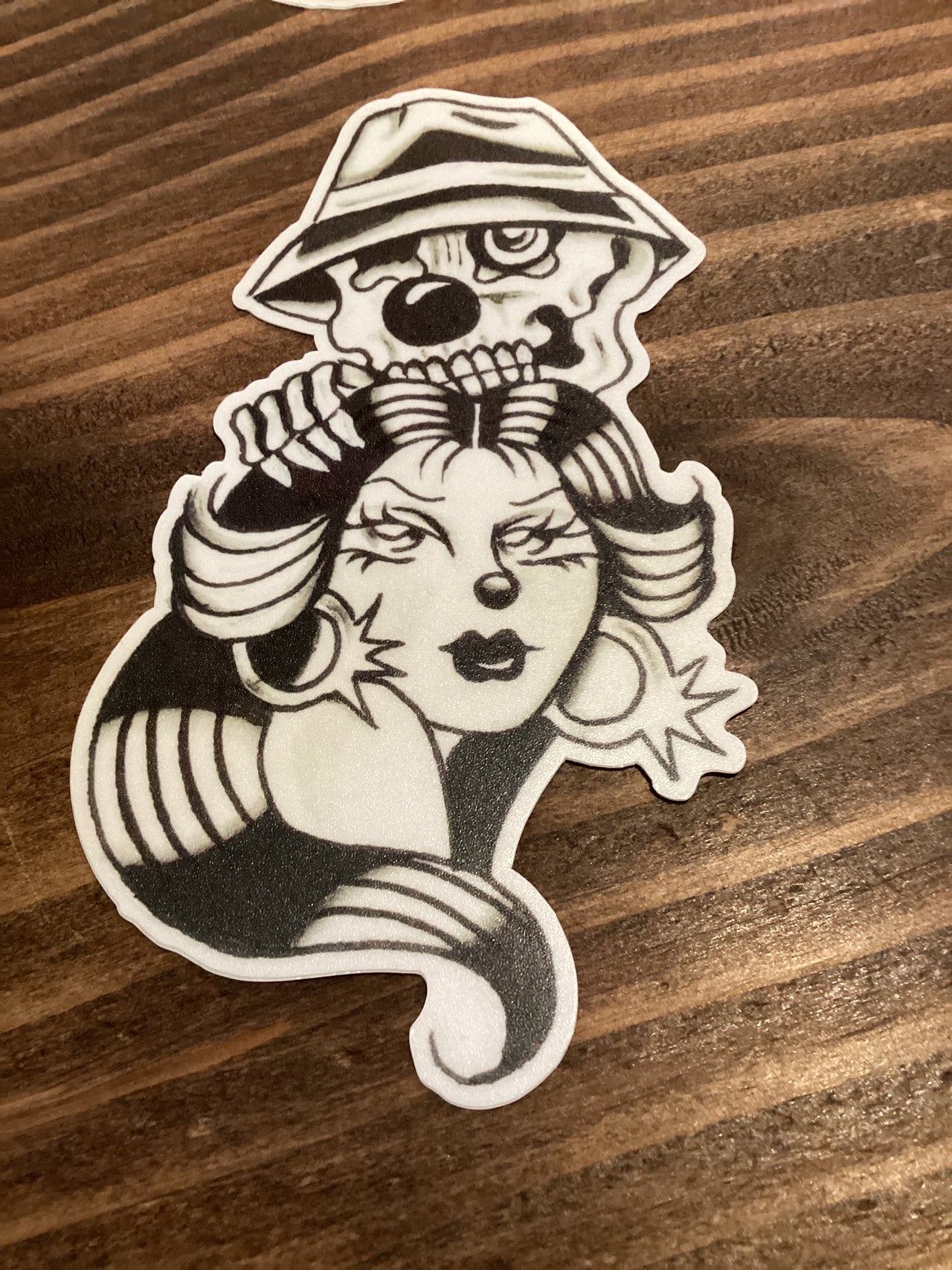 Doms Sticker-girl with skull