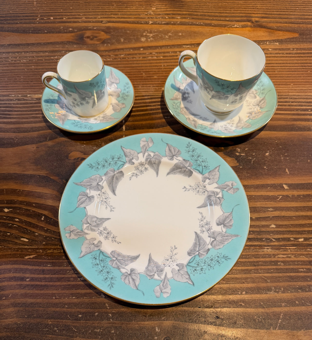 Flyby Vintage : Wedgwood 5 Piece Set