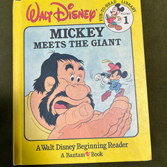 Apple Vintage - Book - Mickey meets the giant