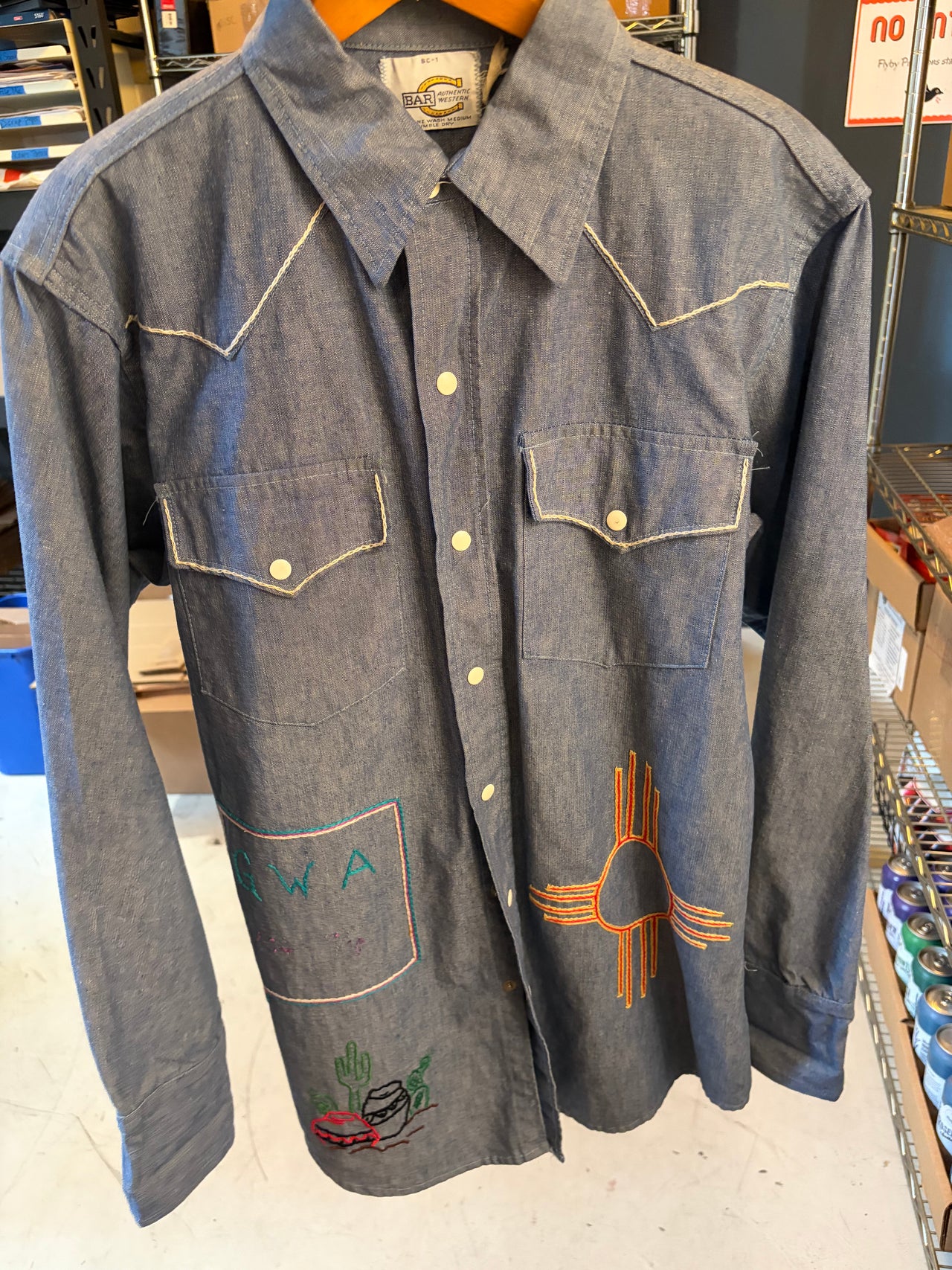 Vintage - Embroidered  Southwestern Denim Jacket