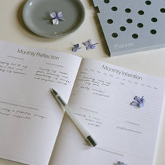 Wilde House Paper - Month Planner