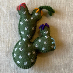 Wool Nopal Cactus Ornament,Peru (WNOP)