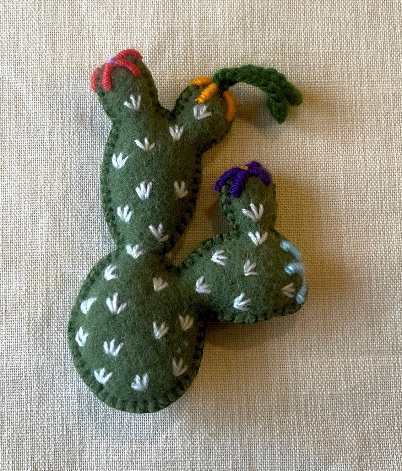 Wool Nopal Cactus Ornament,Peru (WNOP)