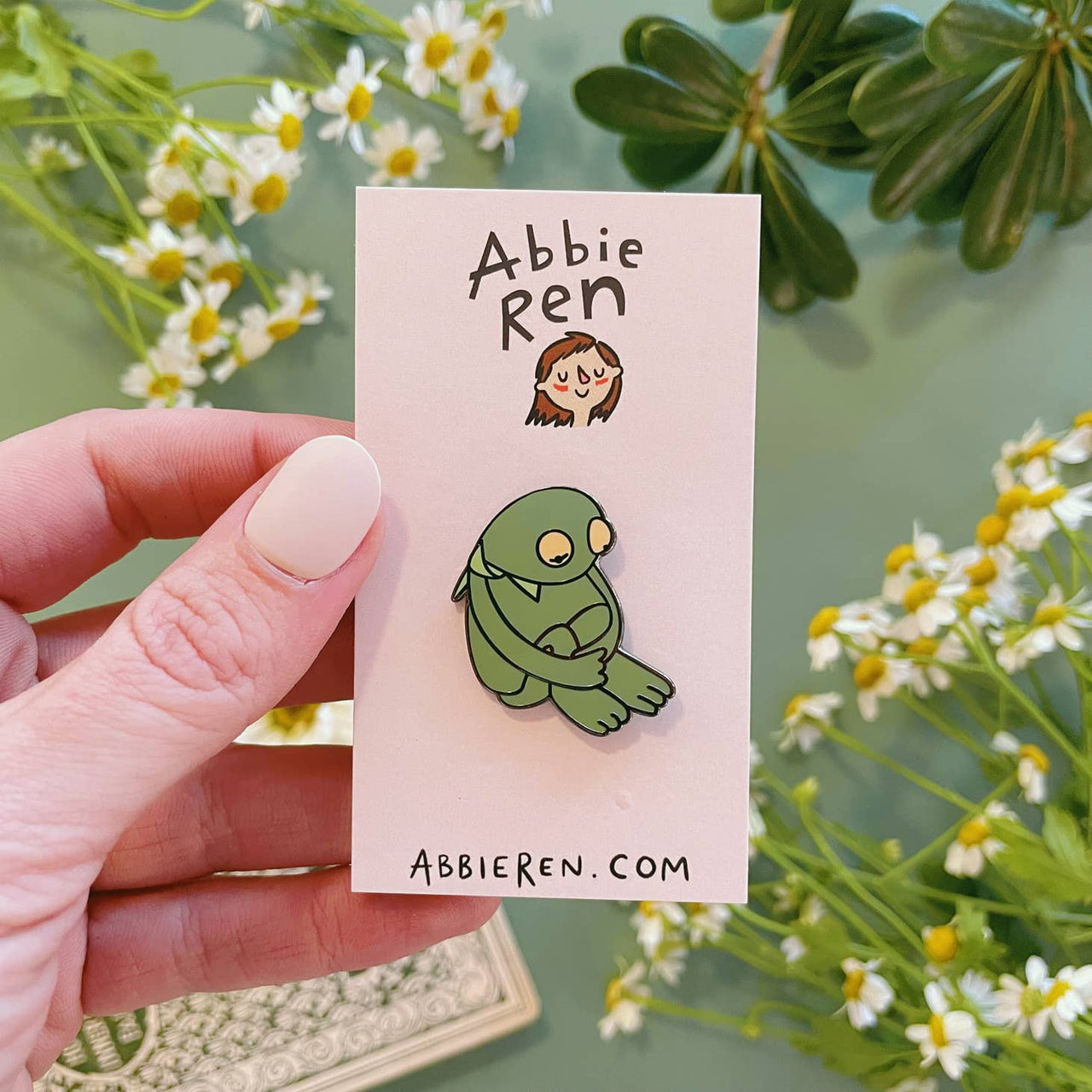 Abbie Ren - Kermit Pin