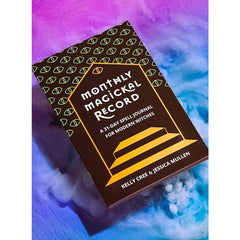 Microcosm - Monthly Magickal Record: A 31-Day Spell Journal